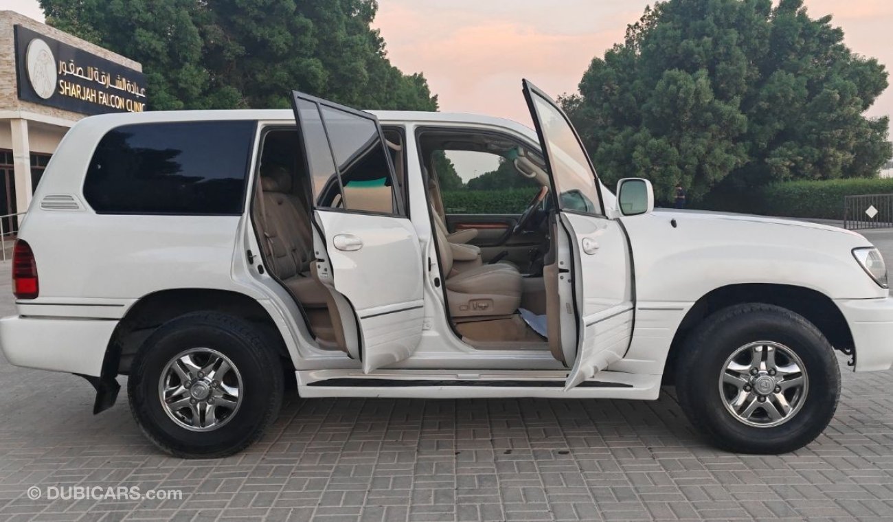 لكزس LX 470 Lexus Lx 470 Model 2005 Engine gear chassis body everything Very good condition car