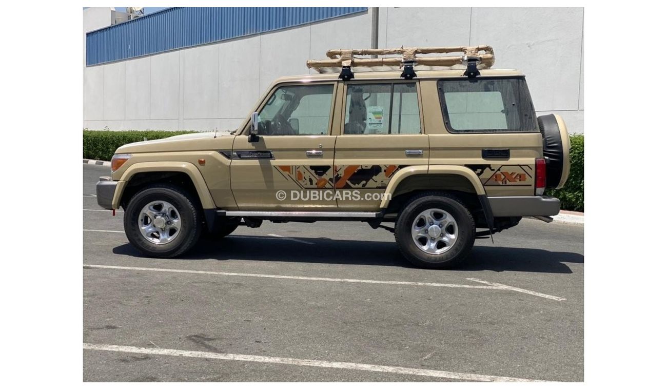 Toyota Land Cruiser Hard Top