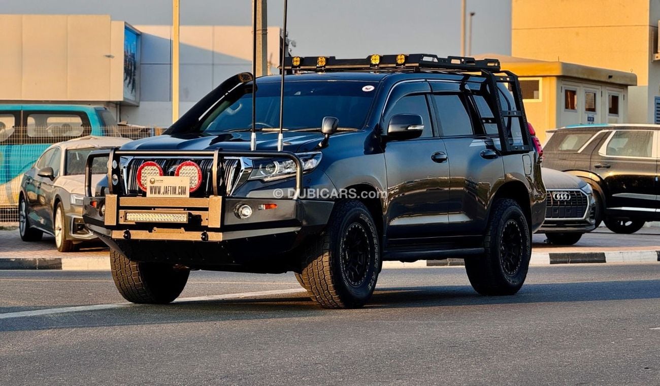 تويوتا برادو PREMIUM MODIFICATION | ROOF RACK WITH SIDE LADDERS | 2021 | RHD | 2.8L DIESEL ENGINE | (AT) | SUNROO