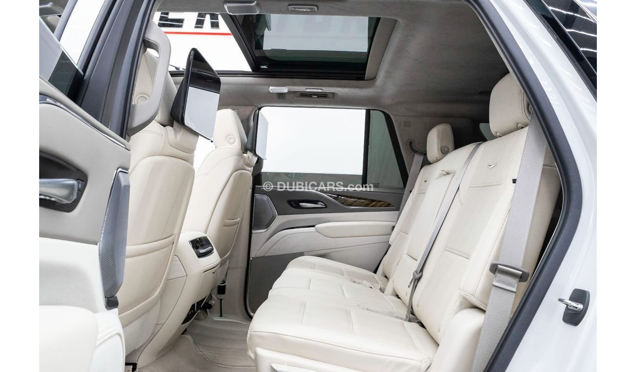 كاديلاك إسكالاد Sport Platinum 6.2L 4WD 2022 I CADILLAC ESCALADE 600 I PLATINUM I REAR ENTERTAINMENT I WARRANTY