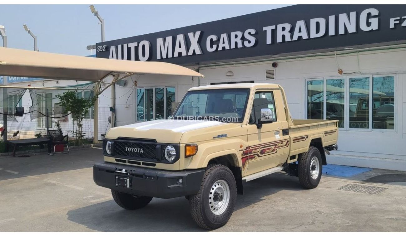 Toyota Land Cruiser Pick Up TOYOTA LC79 SINGLE CABIN 4.0 MID OPTION WITH WINCH&DIFFLOCK  MODEL YEAR 2024