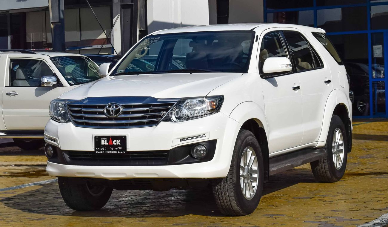 Used Toyota Fortuner EX.R 2015 for sale in Dubai - 291491