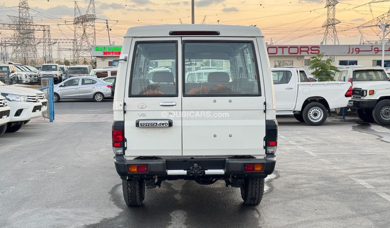 Toyota Land Cruiser Hard Top TOYOTA LAND CRUISER HARDTOP (LC78) AT 4.0L PETROL MY 2025