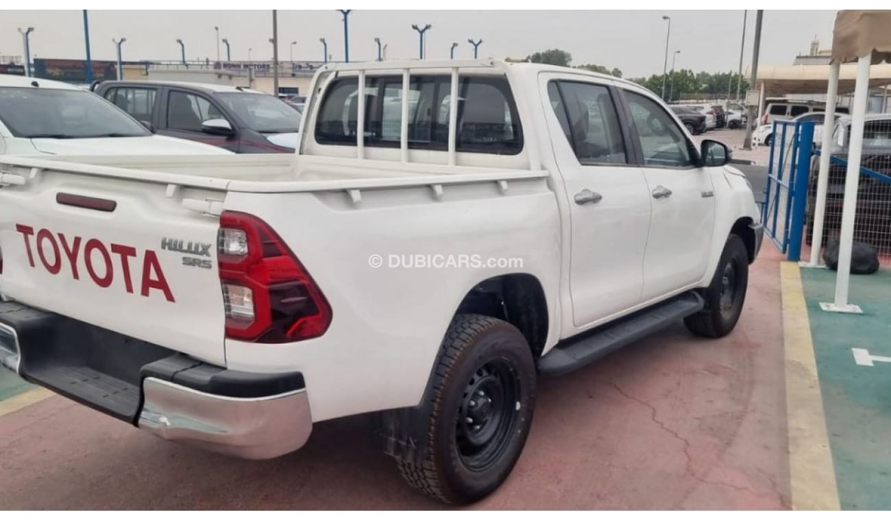 Toyota Hilux 2.4  deseil manual gear D/C  4X4  DOUBLE AC  2023  MODEL