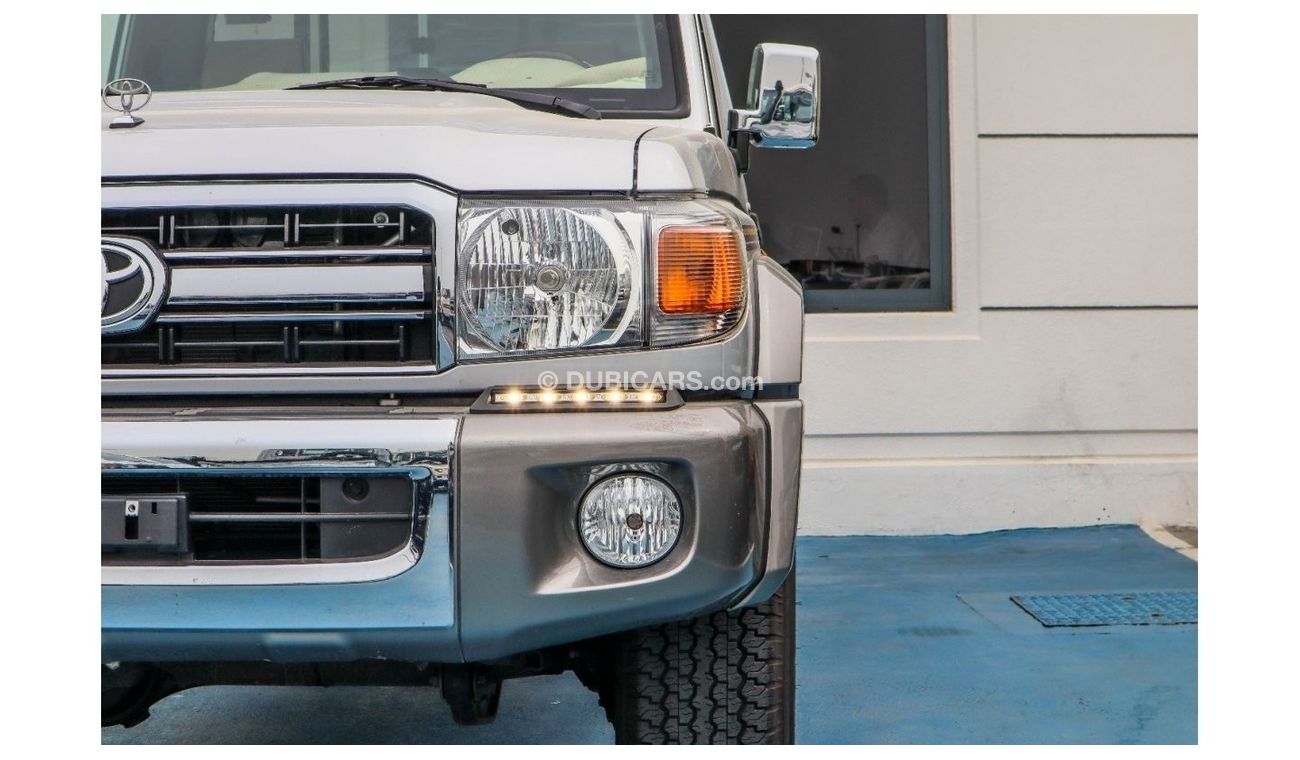 تويوتا لاند كروزر بيك آب 2023 MODEL TOYOTA LAND CRUISER 79 SINGLE CAB PICKUP LX V6 4.0L PATROL 4WD MANUAL TRANSMISSION