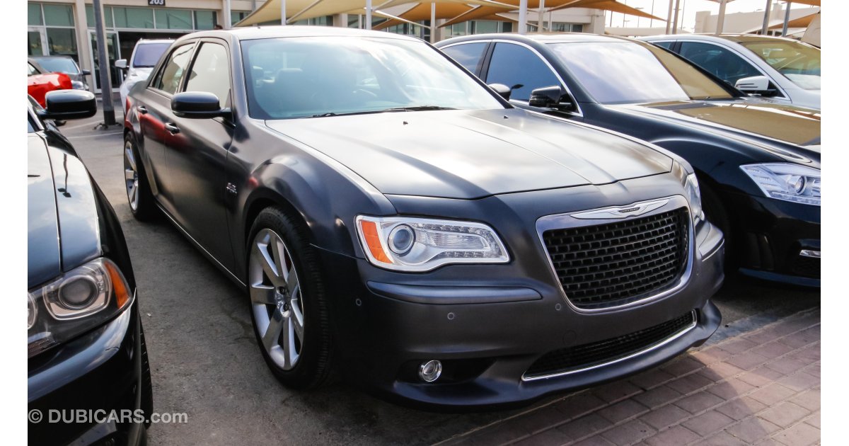 Chrysler-300-6.4L-HEMI-for-sale.-Grey/Silver,-2012