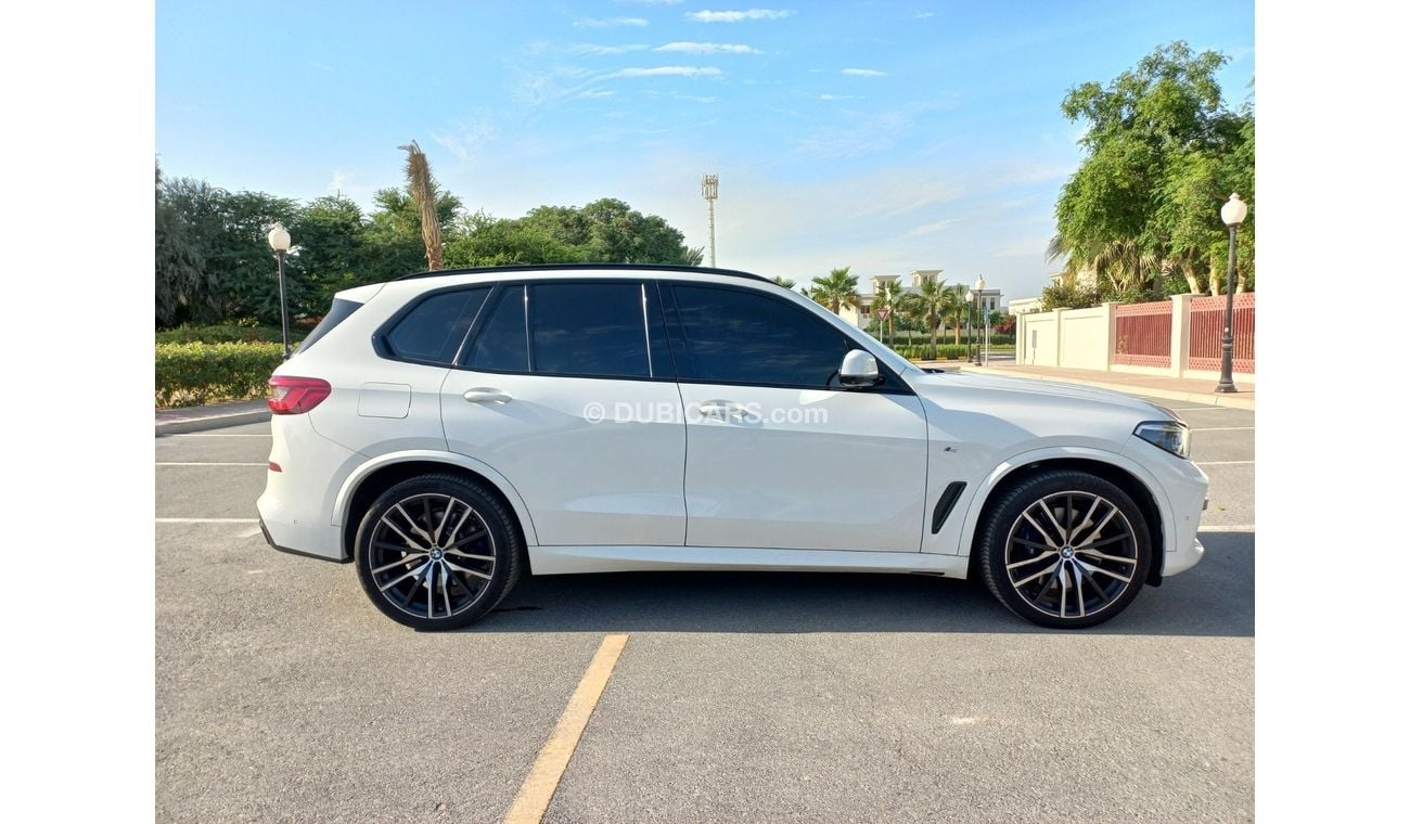 Used BMW X5 2019 for sale in Dubai - 582394