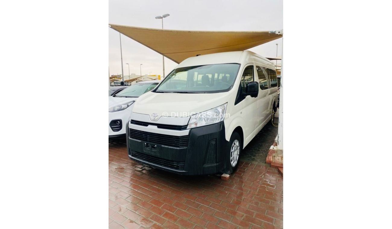 تويوتا هاياس Toyota hiace 2020 high roof passenger white color v6 LHD