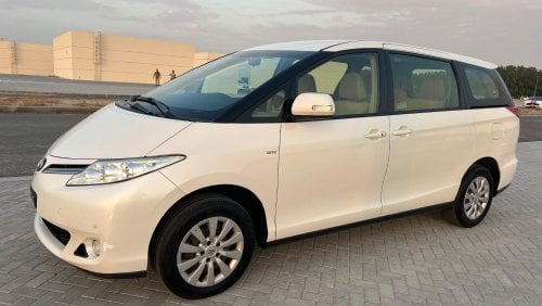 Toyota Previa SE