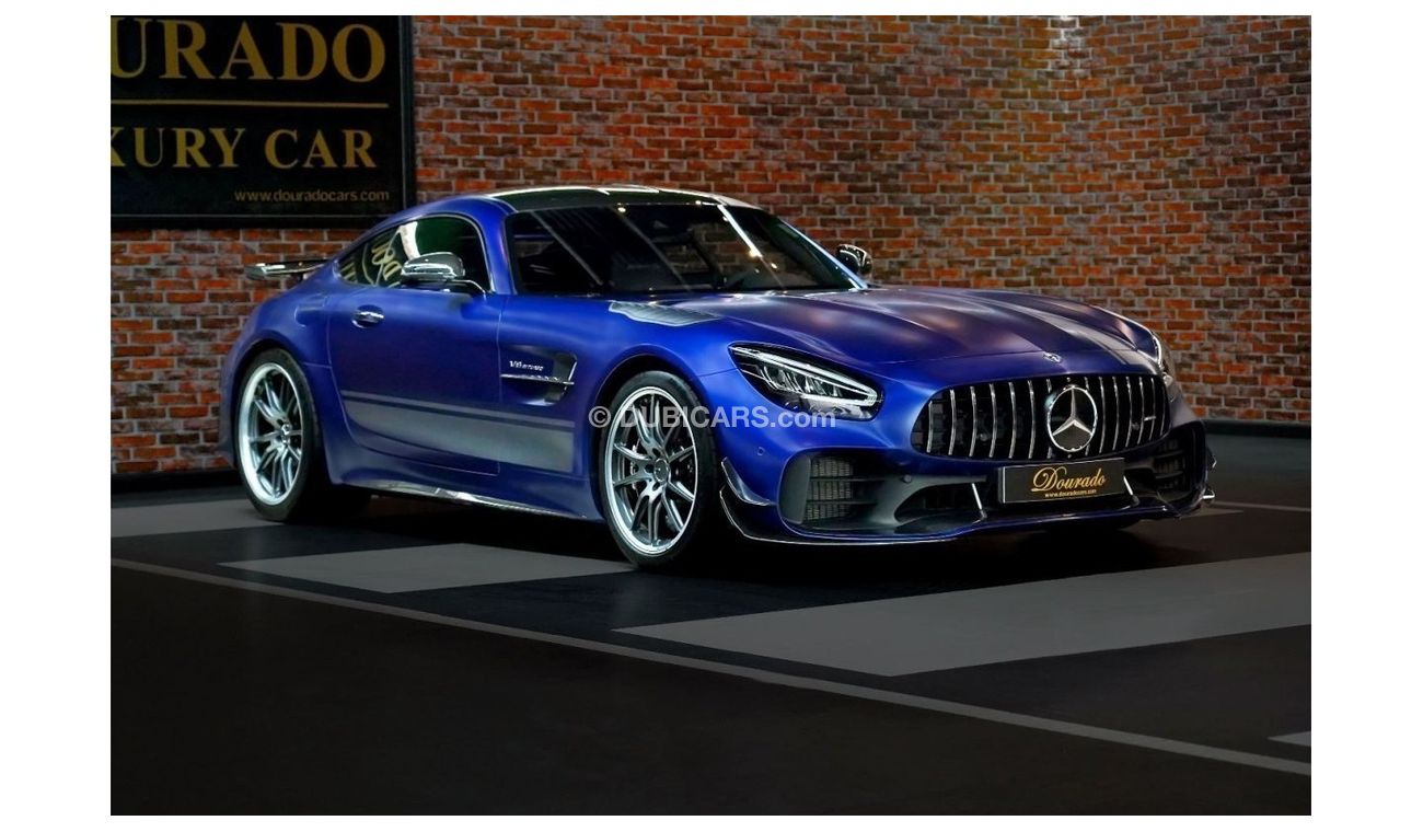 مرسيدس بنز AMG GTR Pro | Slightly Used | 2019 | Sport AMG seats | Carbon Details