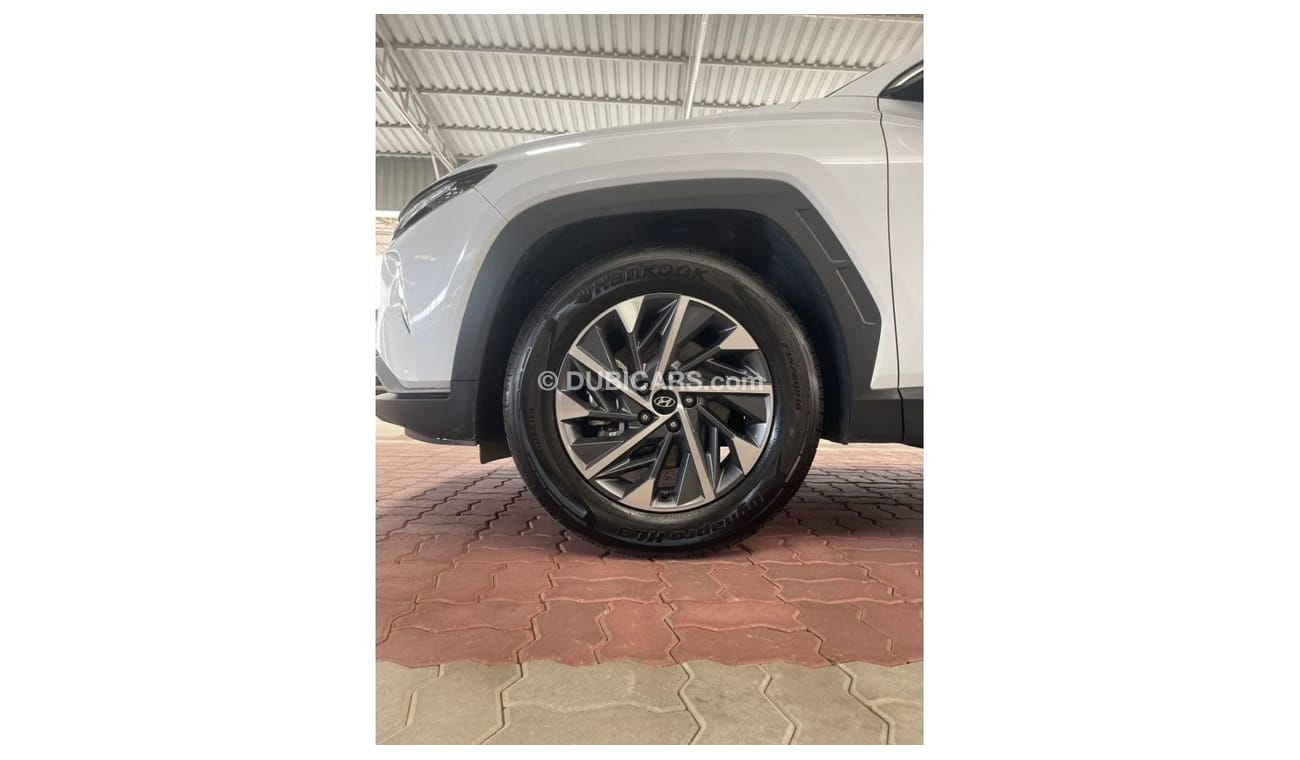 Hyundai Tucson Premium KOREA SPECS E