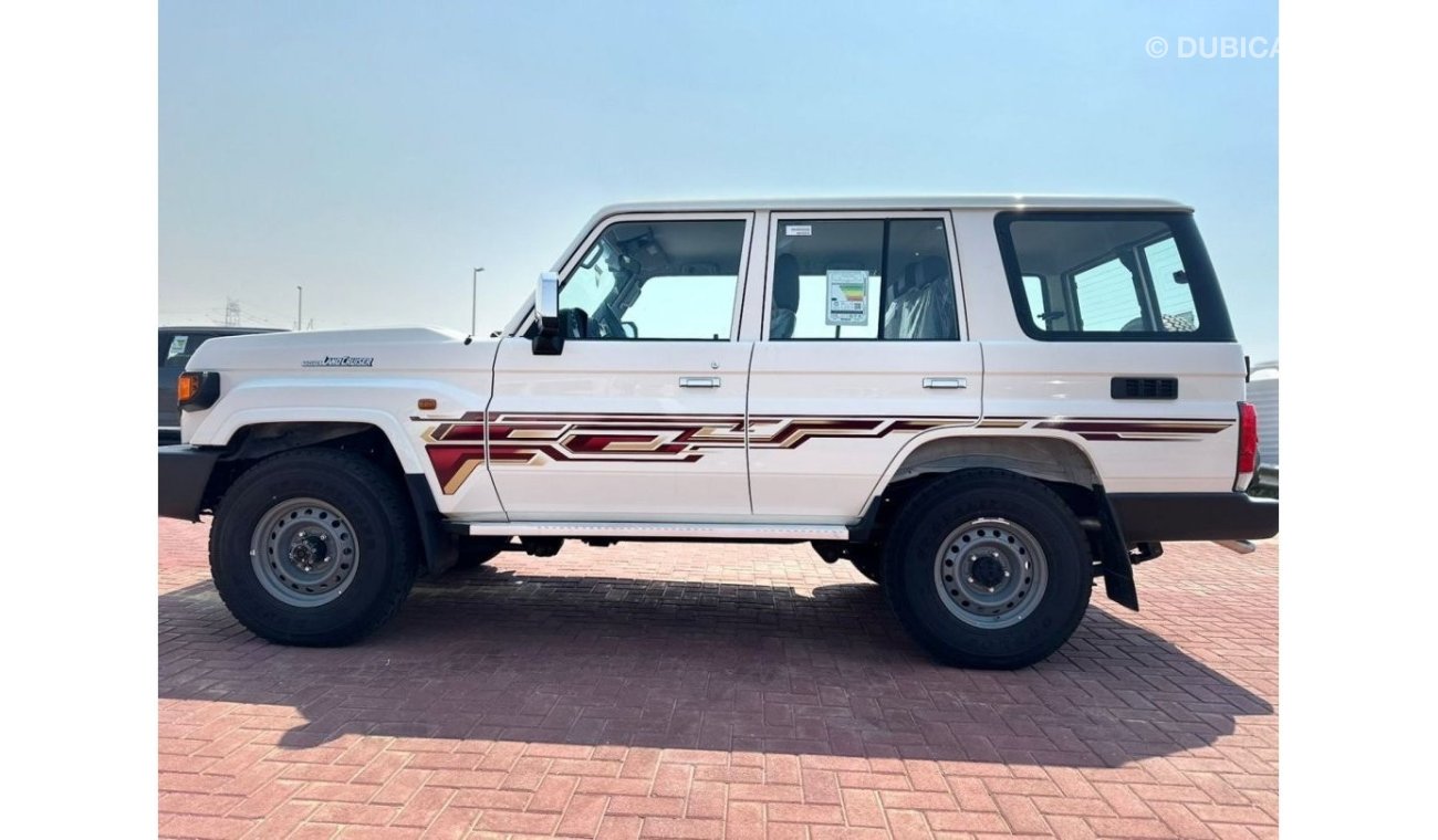 تويوتا لاند كروزر هارد توب Toyota Land Cruiser LC76 4.5L Diesel Model 2024