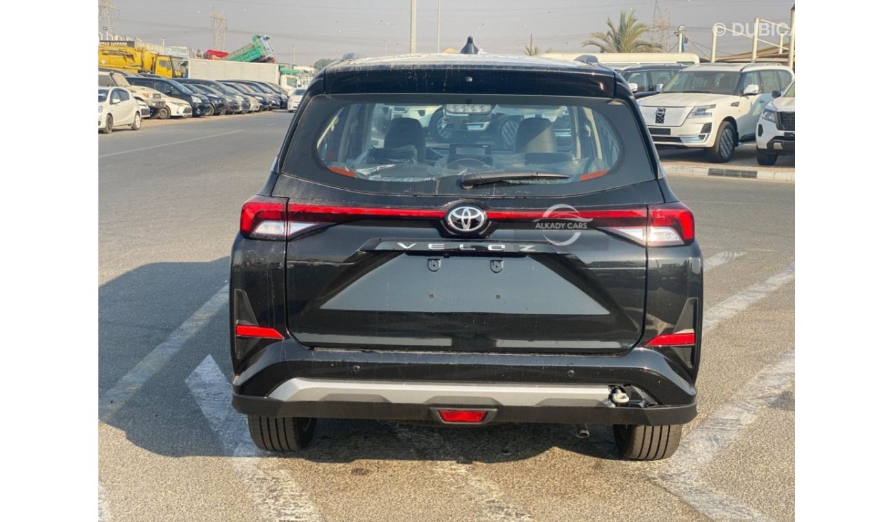 تويوتا فيلوز TOYOTA VELOZ 1.5L 2024 WITH 5 DOOR - GCC SPECS