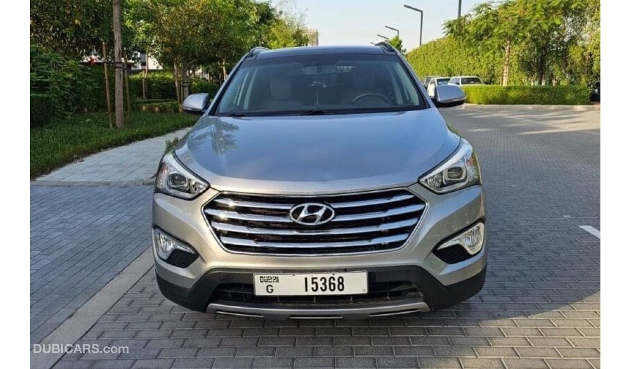 Hyundai Grand Santa Fe