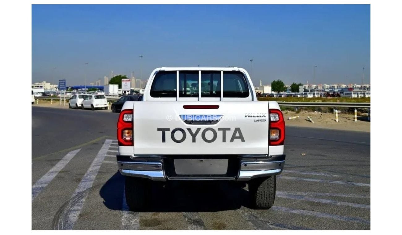 Toyota Hilux Toyota hilux SR5 4.0L PETROL AUTOMATIC MY2024