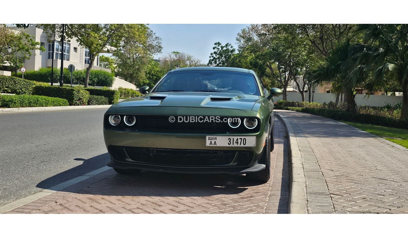 Dodge Challenger sxt