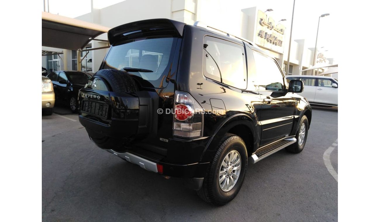 Mitsubishi Pajero Mitsubishi pajero 2011 g cc cupe no 2 options