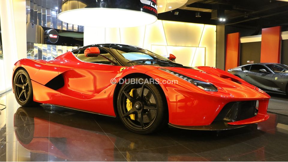 Ferrari LaFerrari for sale. Red, 2015