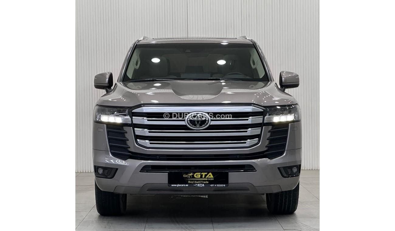 تويوتا لاند كروزر 2024 Toyota Land Cruiser GXR V6, April 2028 Toyota Warranty + Service Pack, Low Kms, GCC