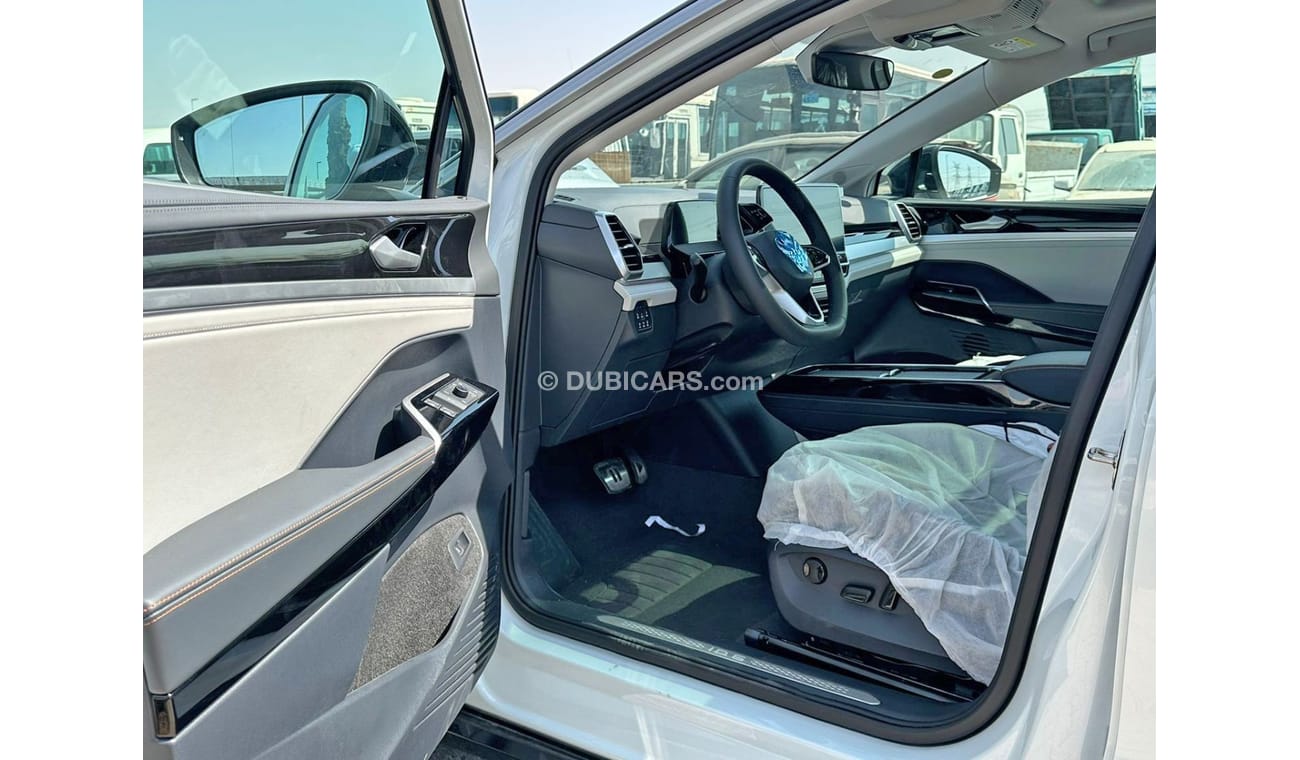 فولكس واجن ID.6 VOLKSWAGEN ID6 CROZZ PRIME 4 MATIC 2023 MODEL 6 SEATS