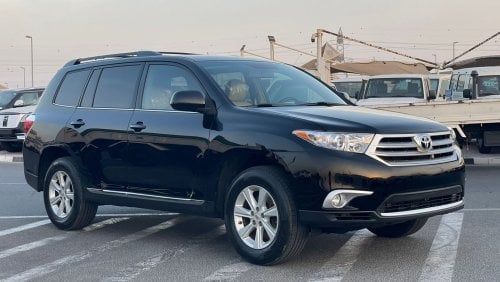 تويوتا هايلاندر 2011 Toyota Highlander MidOption+ Electric Seats & Rear CAM - 7 Seater 3.5L V6 - 4x4 AWD - 79,000 Mi