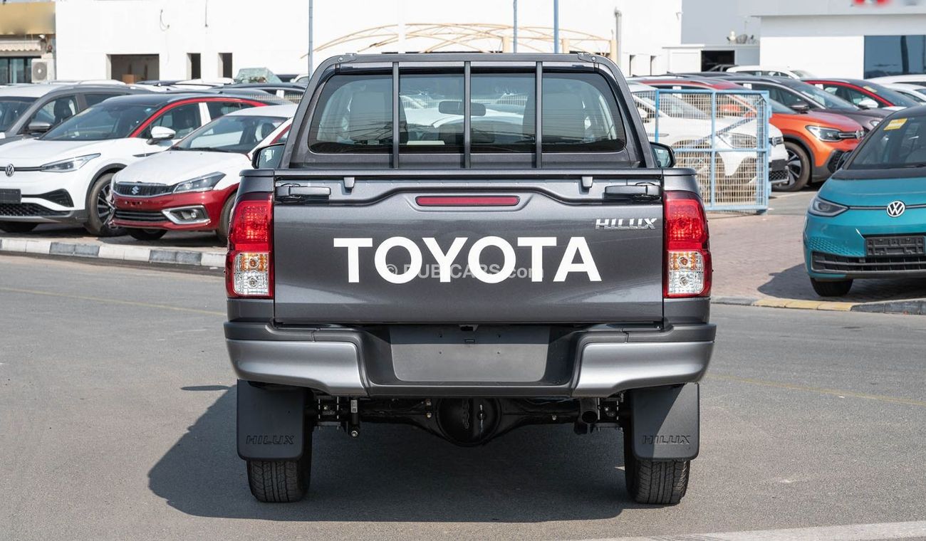 تويوتا هيلوكس TOYOTA HILUX DC 2.4D MT 4X4 P.WINDOW MY2024– SILVER