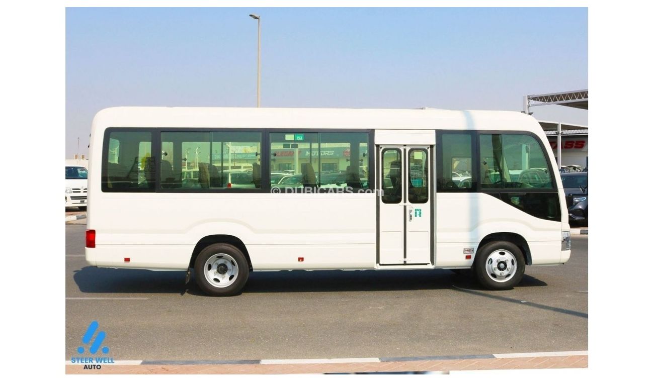 تويوتا كوستر DLX 23 Executive Seats 4.2L Diesel M/T - GCC Specs - Book Now!