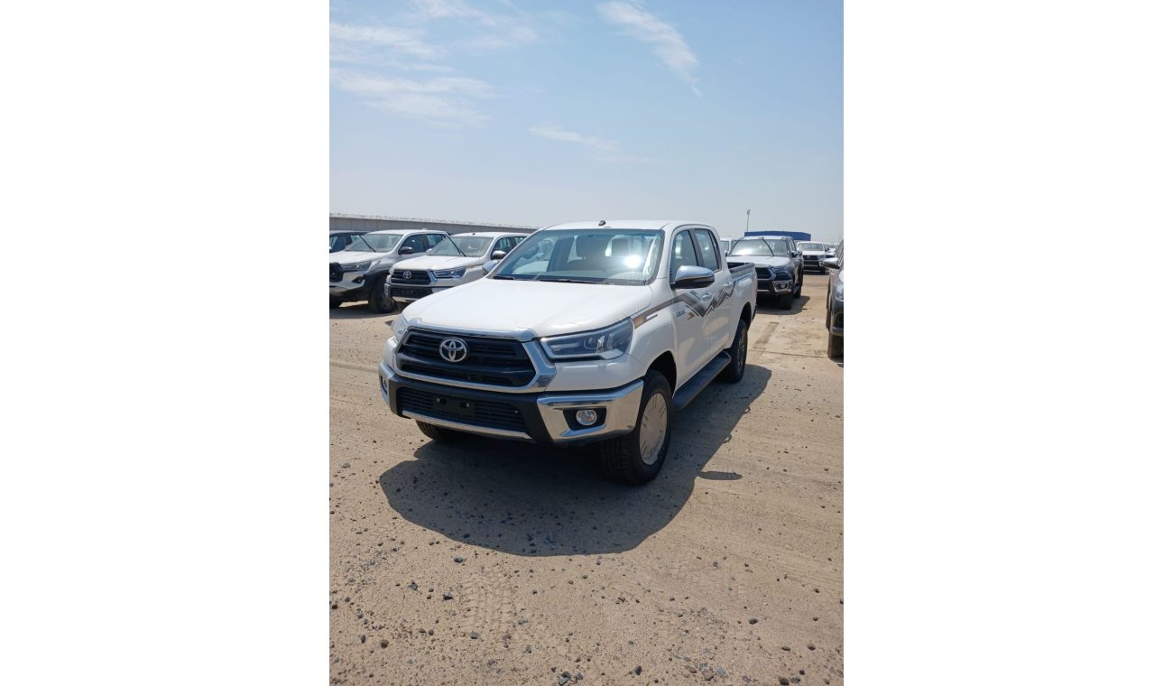 تويوتا هيلوكس TOYOTA HILUX 2.7 PETROL GCC WITH PUSH START AUTOMATIC MODEL 2024 FULL OPTION