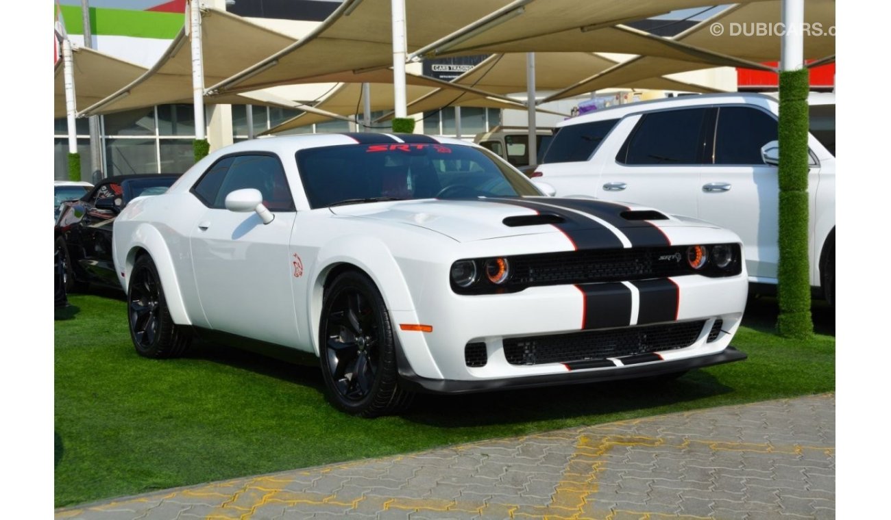 Dodge Challenger R/T CHALLENGER //RT 5.7L**SRT KIT-&WIDE BODY//ORIGINAL AIR BAGS