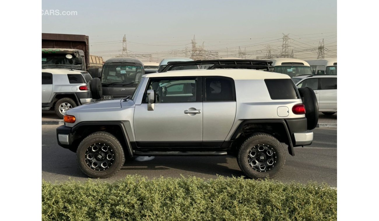 Toyota FJ Cruiser TOYOTA FJ CRUISER MODEL 2007 4.0L PETROL (LEFT HANDED) JAPAN IMPORTED