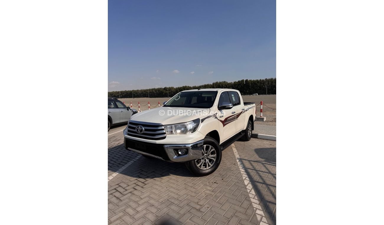 Toyota Hilux GLX Long 2.7L Double Cab Utility