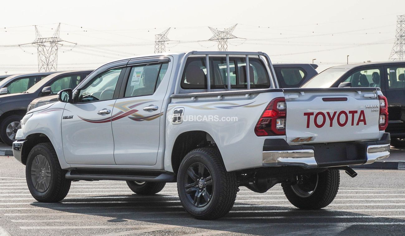 Toyota Hilux SR5 2.7L 4WD A/T