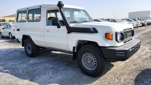 تويوتا لاند كروزر هارد توب 78 MT 4.2L DIESEL 3 DOORS 4WD WITH DIFFLOCK