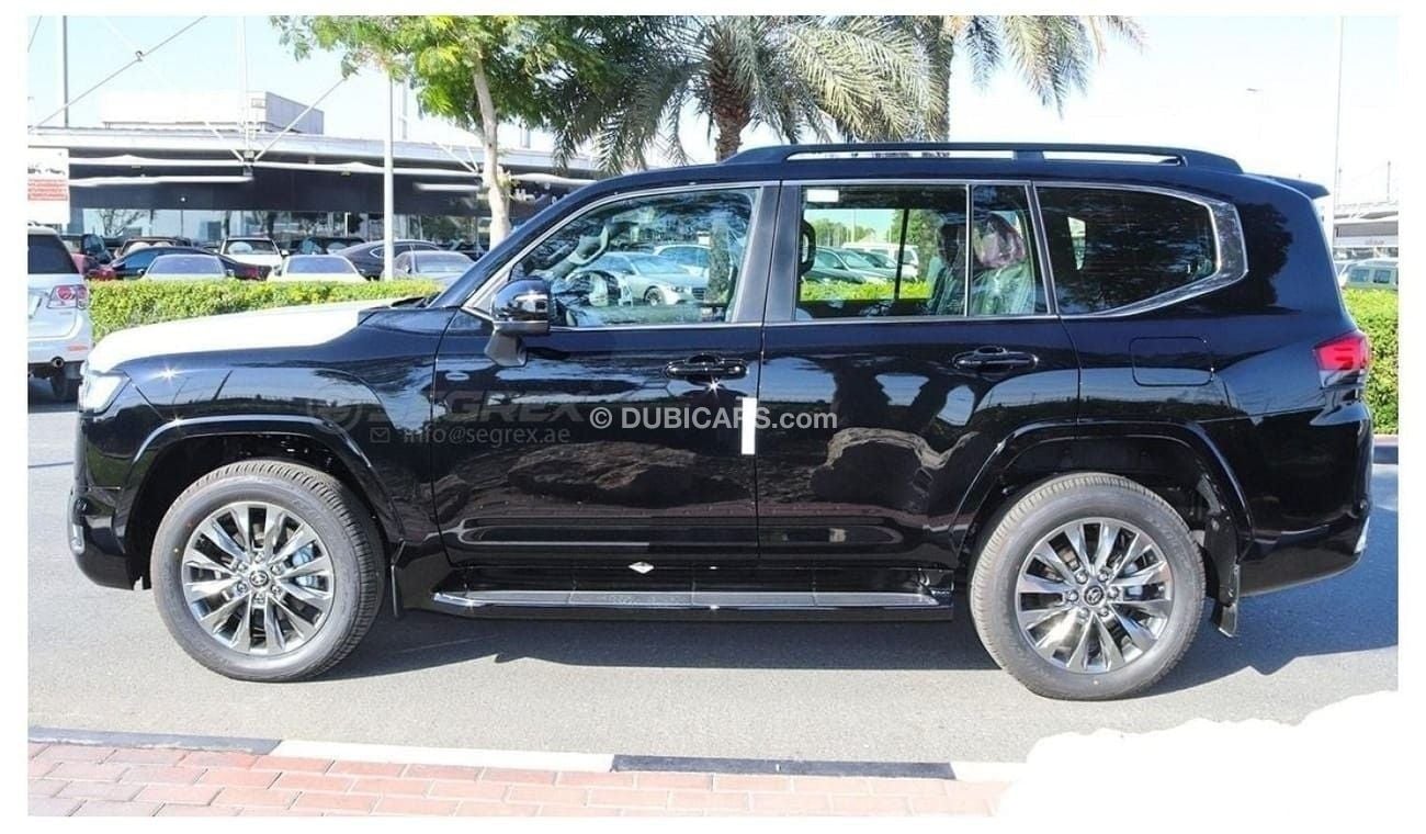 Toyota Land Cruiser 2023 Model Toyota Land Cruiser (300 Series) ZX, 7-seater, 3.5L Petrol 4WD A/T