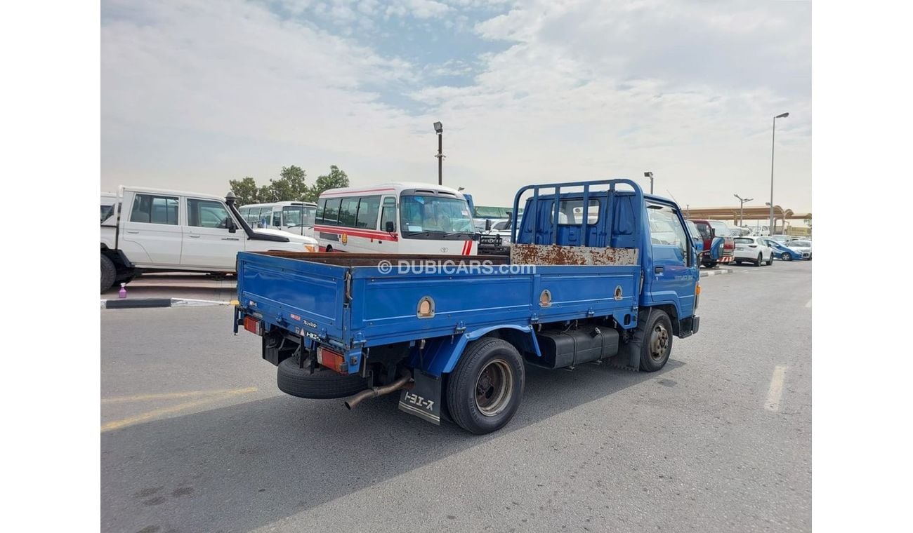 تويوتا توياس TOYOTA TOYOACE TRUCK RIGHT HAND DRIVE(PM09189)