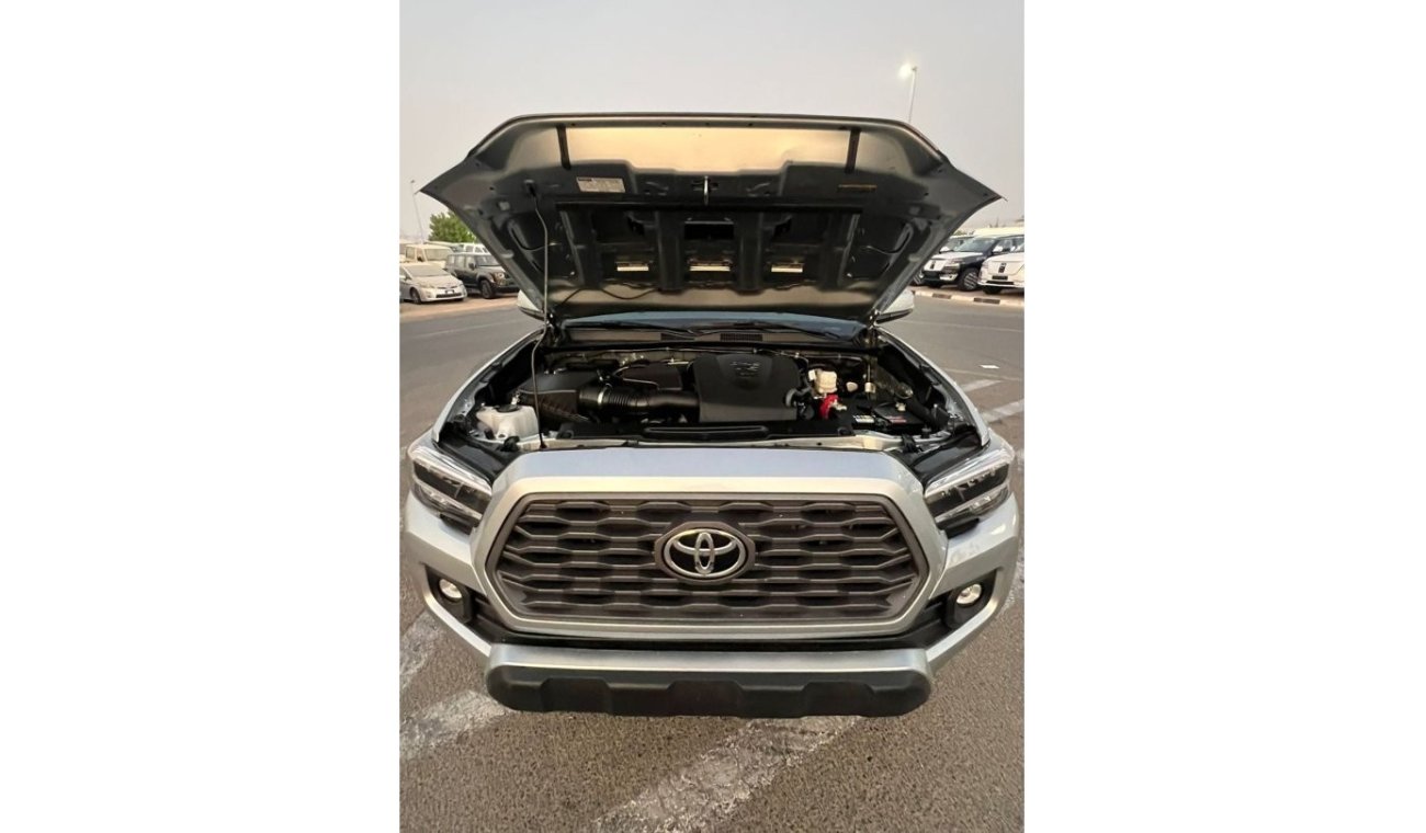 Toyota Tacoma 2023 TOYOTA TACOMA TRD SPORT - 4X4 - CREW CAB -  4 Door - 5 Seater - 3.5 L - V6 - Gasoline/ Petrol ⛽