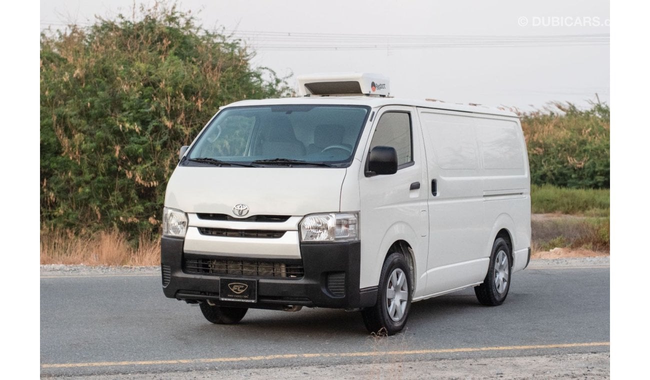 Toyota Hiace 2021 | TOYOTA HIACE | STD-ROOF CHILLER VAN | GCC SPECS | T25654