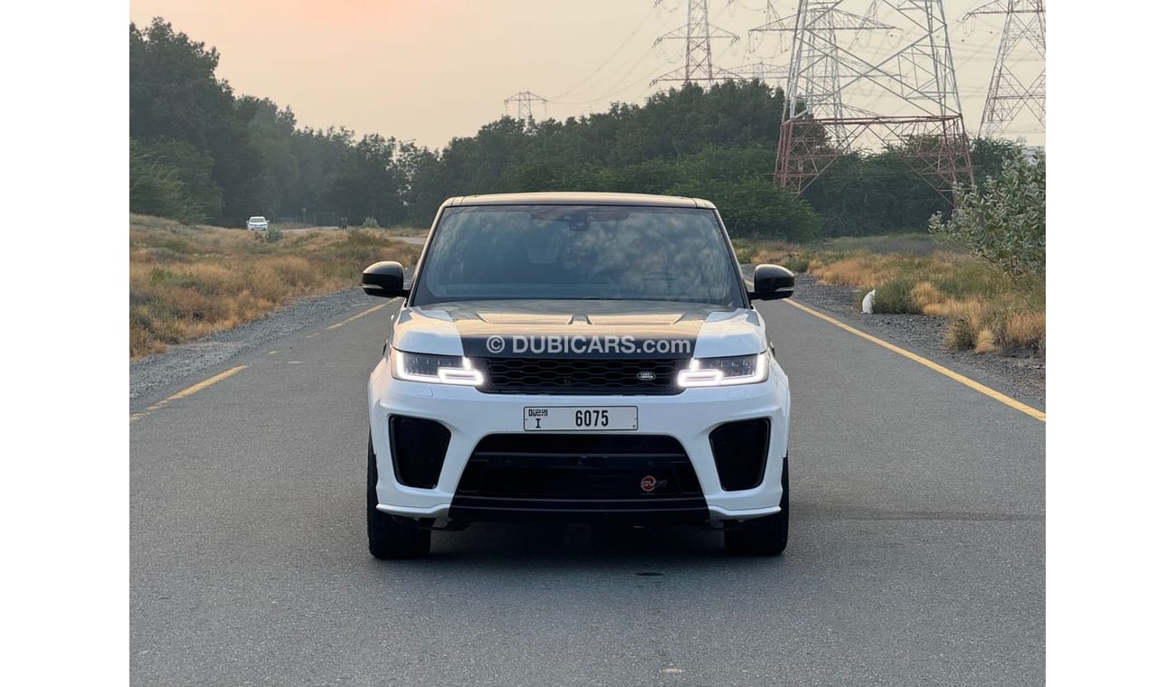 Land Rover Range Rover Sport SVR ONLY 5550/- AED MONTHLY INSTALMENT WITH ZERO DOWN PAYMANT