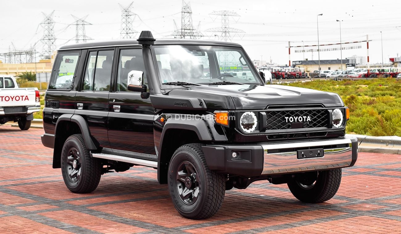 Toyota Land Cruiser Hard Top LX V6