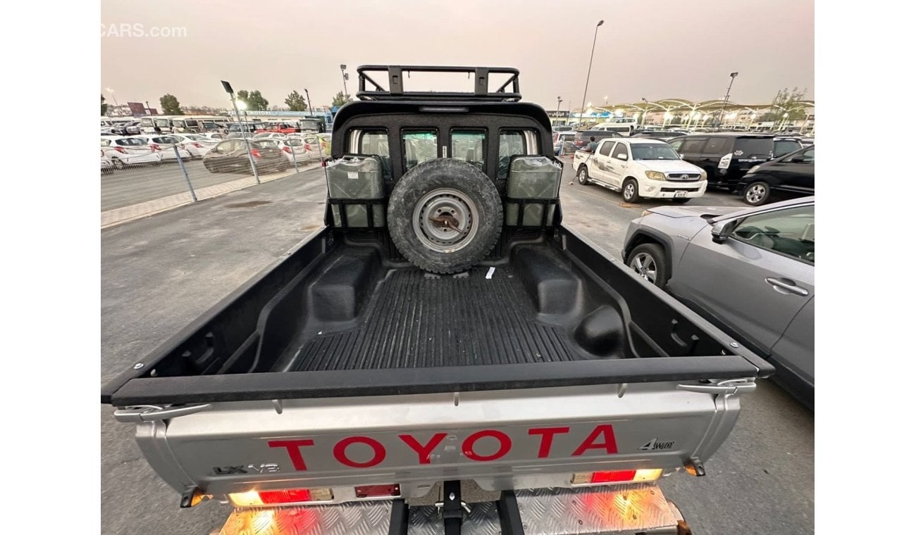 Toyota Land Cruiser Pick Up