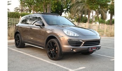 بورش كايان أس AGENCY MAINTAINED - PORCSHE CAYENNE S 2014 - 4.6TC V8 4WD - GCC SPECS - MINT CONDITION