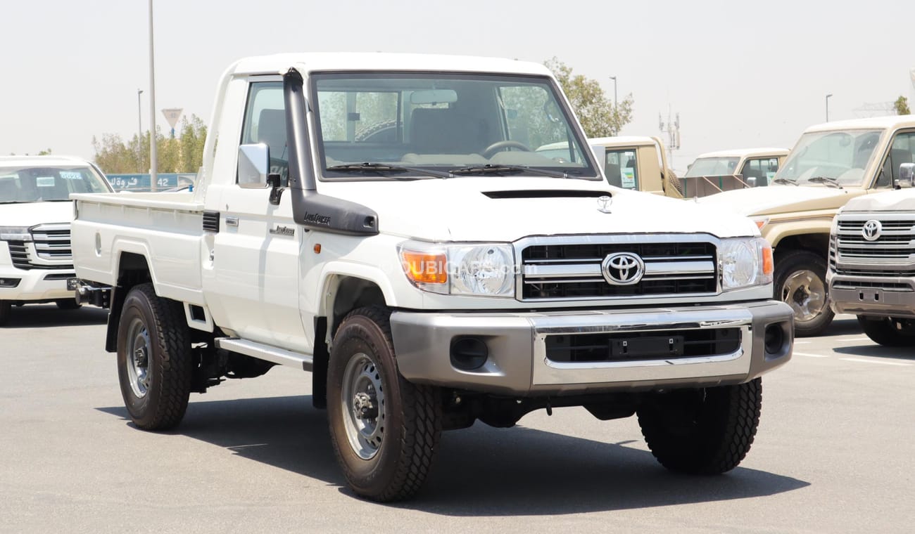 Toyota Land Cruiser Pick Up LX V8