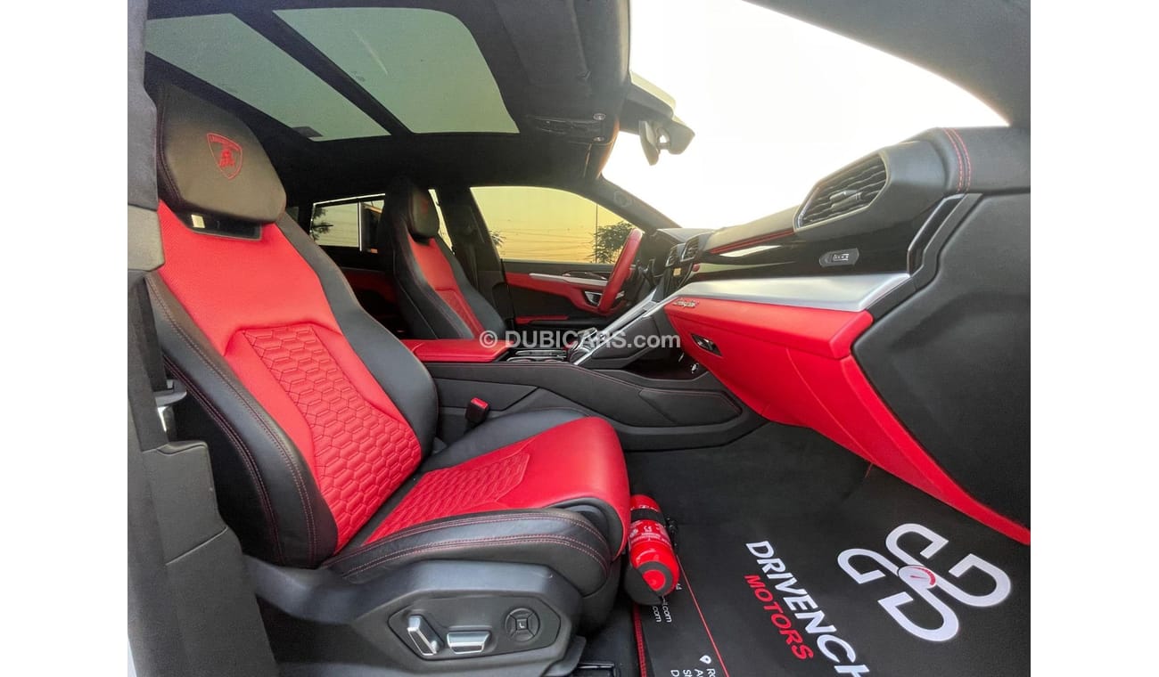 Lamborghini Urus ,  UNDER WARRANTY ,FULL ORIGINAL PAINT ,FULL SERVICE HISTORY