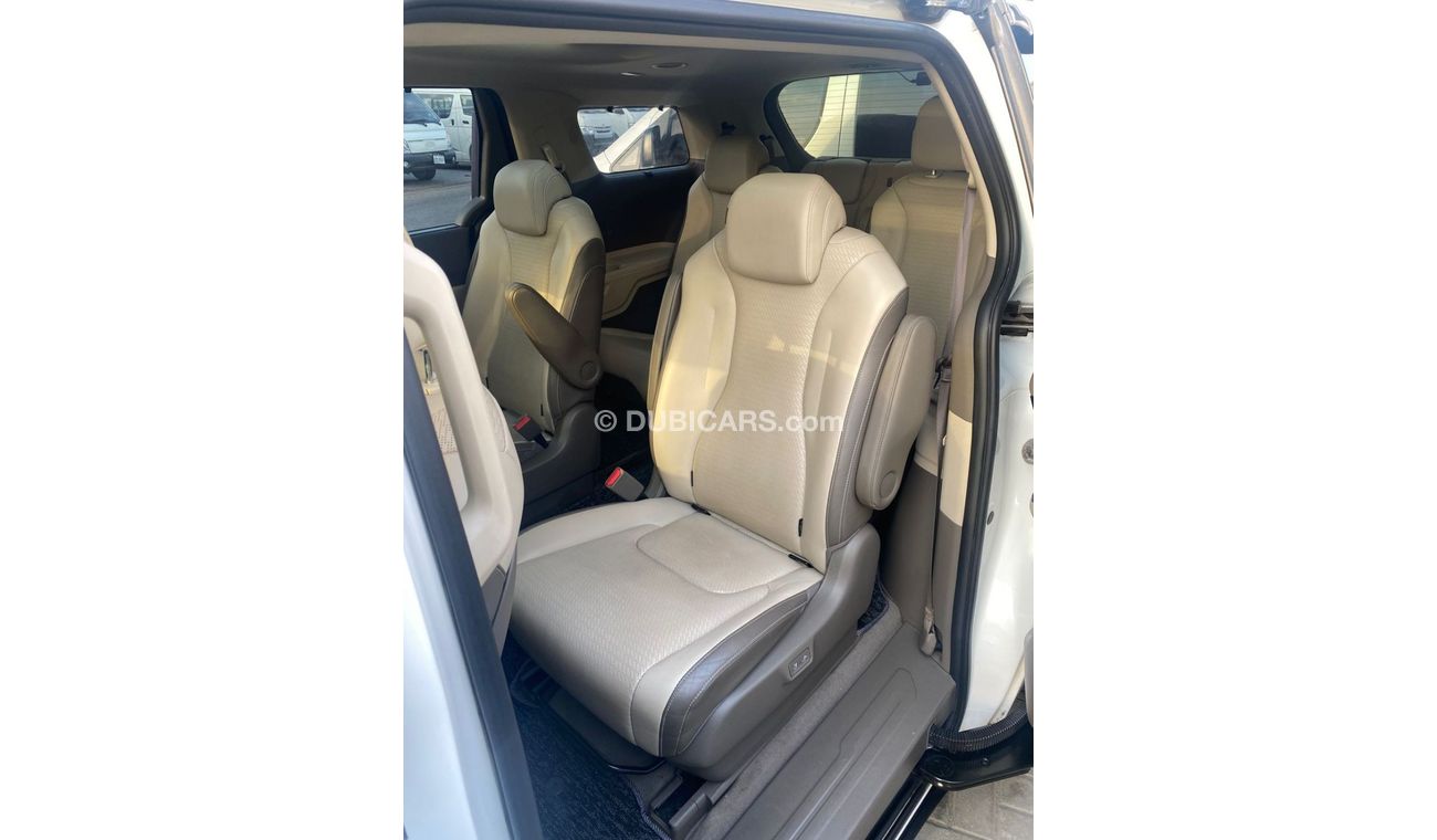 كيا كارنيفال KIA CARNIVAL /2023/DIESEL/2.4L/FULL OPTION