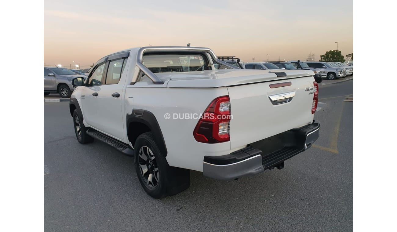 Toyota Hilux SR