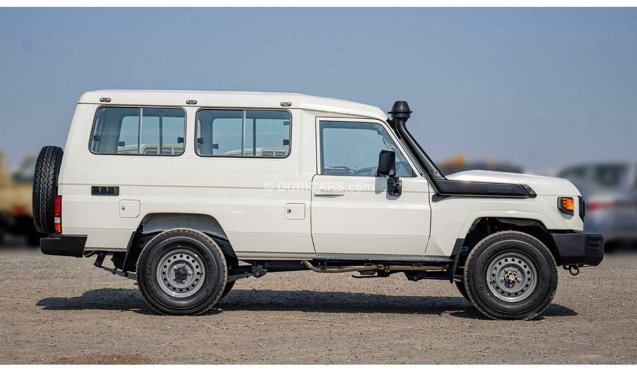 تويوتا لاند كروزر هارد توب LAND CRUISER LC78 3DOOR 4.2L V6 DIESEL 2024