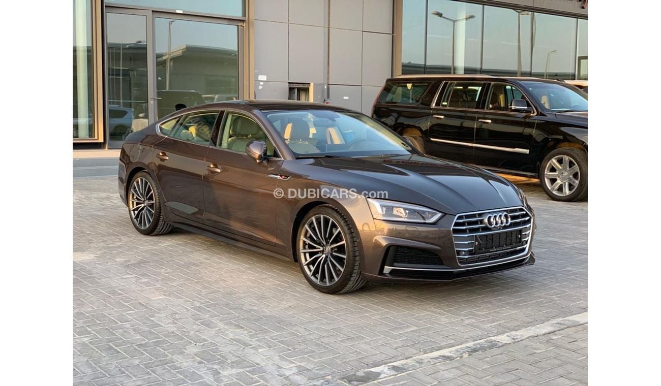 أودي A5 A5 Sportback 40TFSI Design 190hp 2019 zero km GCC