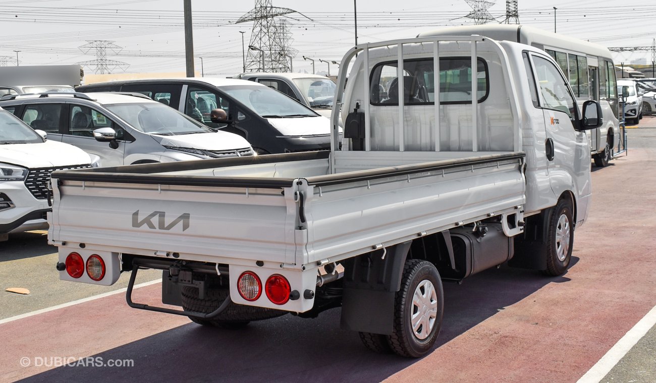 Kia K2700