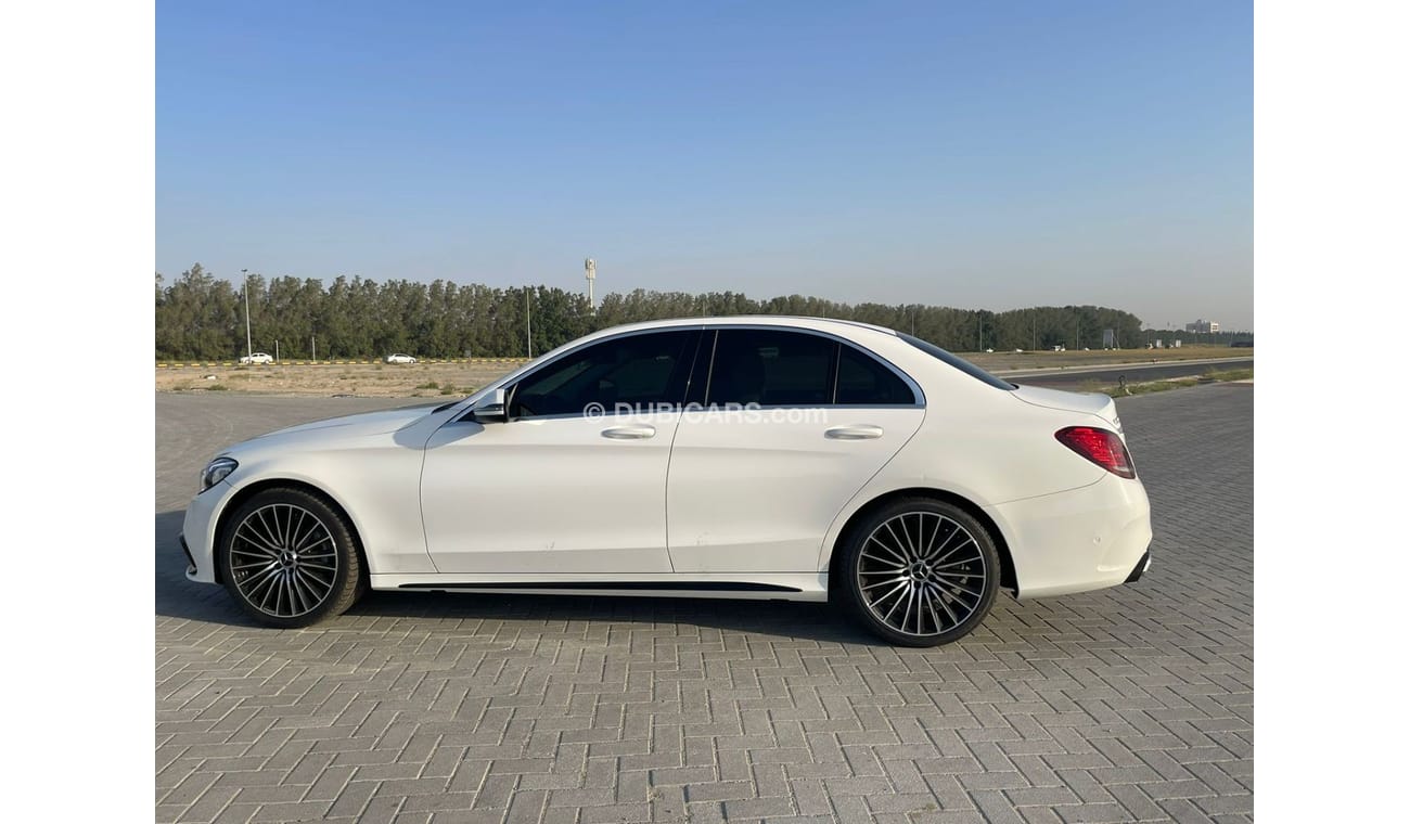 Mercedes-Benz C 300 AMG Pack