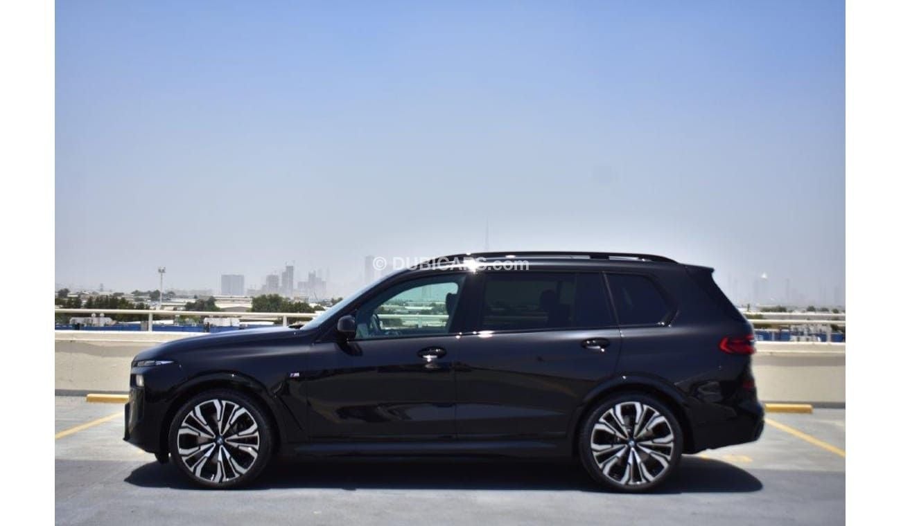 بي أم دبليو X7 xDRIVE 40i  M-Sport 3.0L AWD 7-Seat